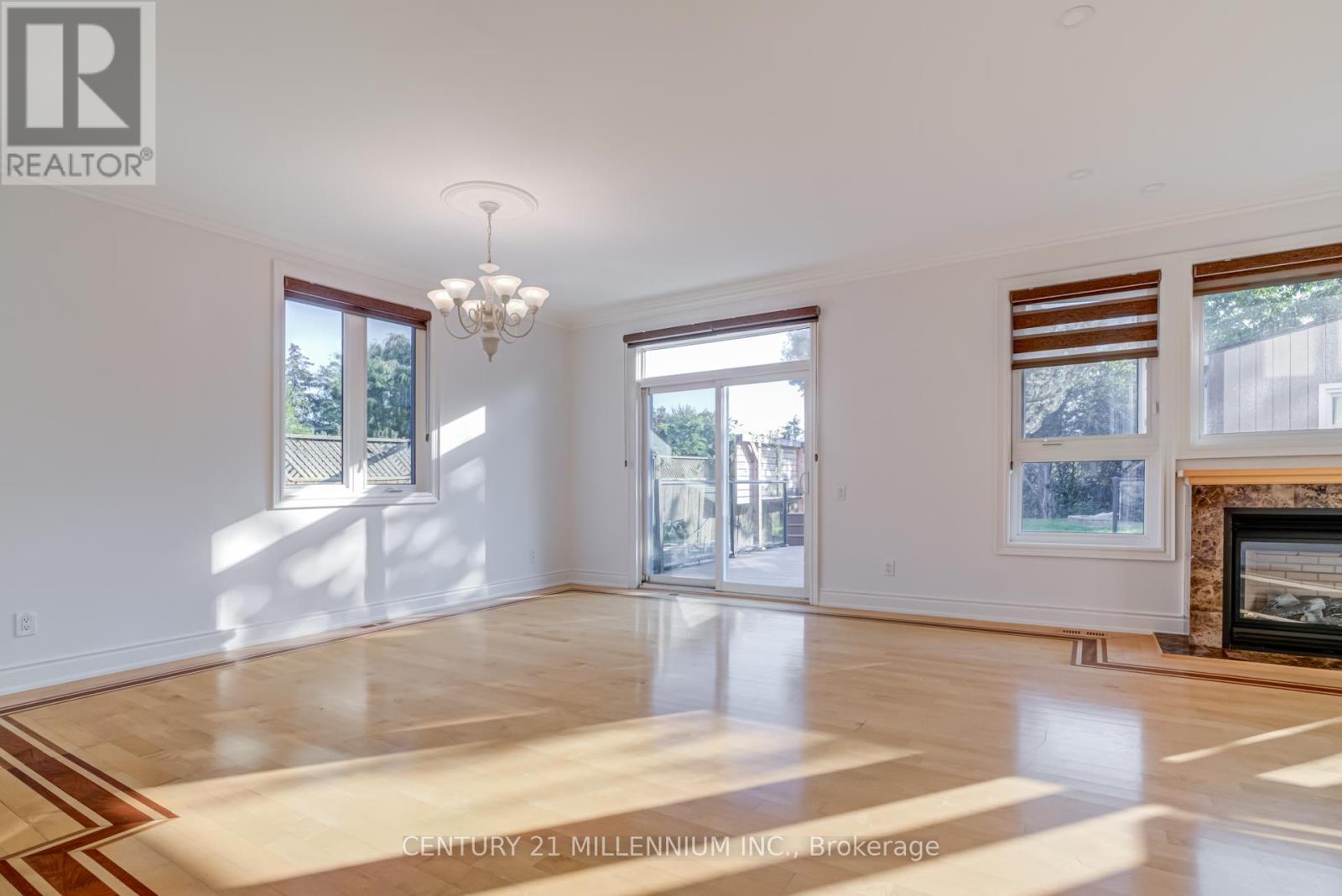 5230 Creditview Road, Mississauga, ON - Indoor With Fireplace