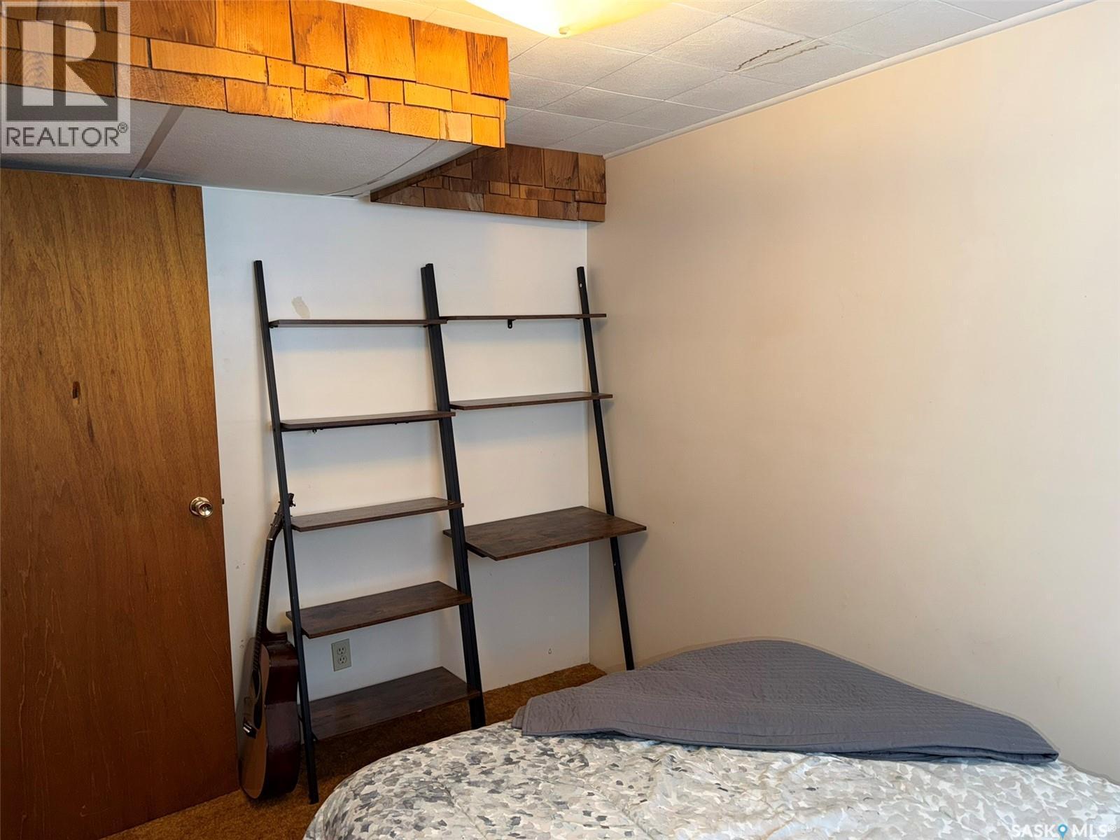 410 Miller Crescent E, Wynyard, SK - Indoor Photo Showing Bedroom
