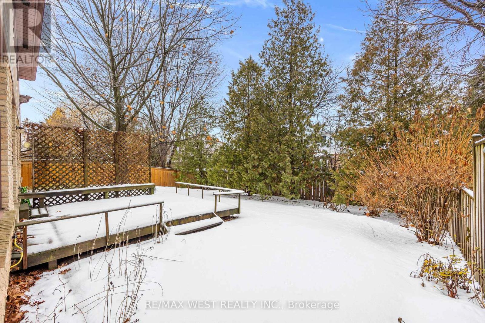 7350 Bendigo Circle, Mississauga, ON - Outdoor