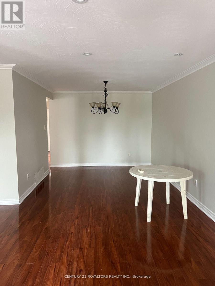 7258 Sills Road, Mississauga, ON - Indoor Photo Showing Other Room