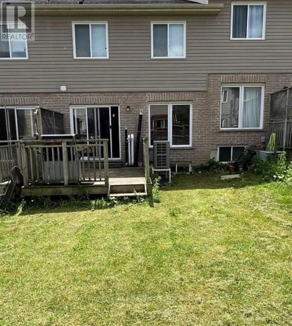 64 Rockcliffe Drive, Kitchener, ON - Outdoor