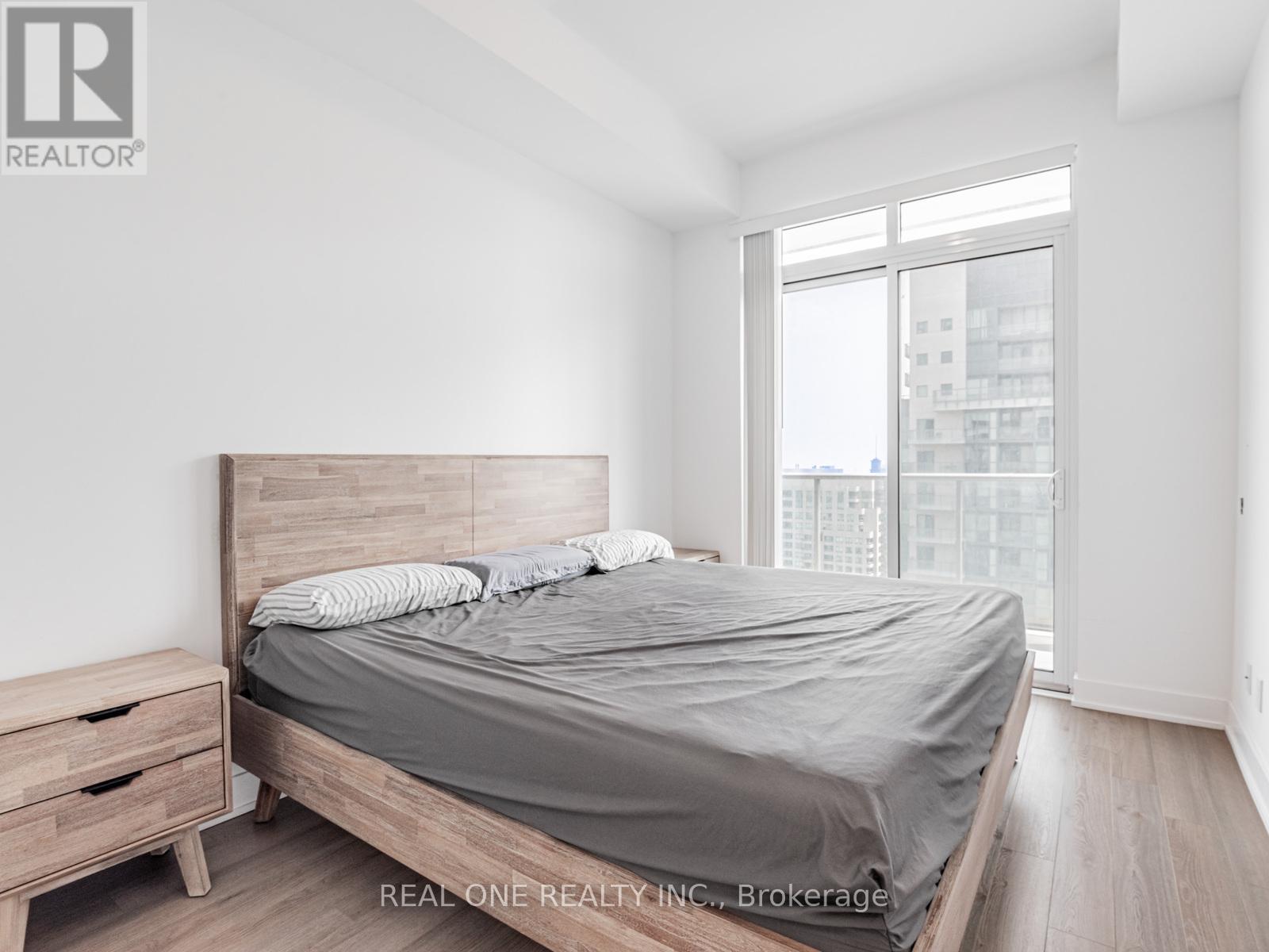 3405 - 5180 Yonge Street, Toronto, ON - Indoor Photo Showing Bedroom