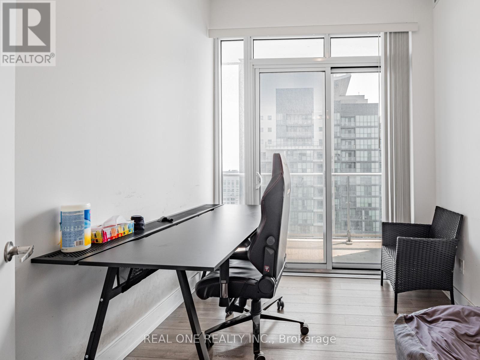 3405 - 5180 Yonge Street, Toronto, ON - Indoor Photo Showing Office