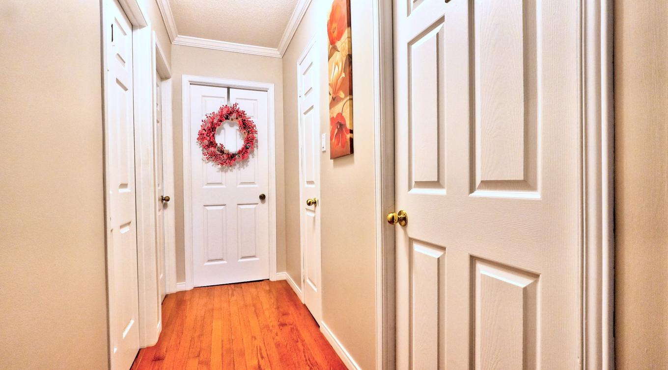 Corridor - 1395 8E Avenue, Saint-Georges, QC - Indoor Photo Showing Other Room