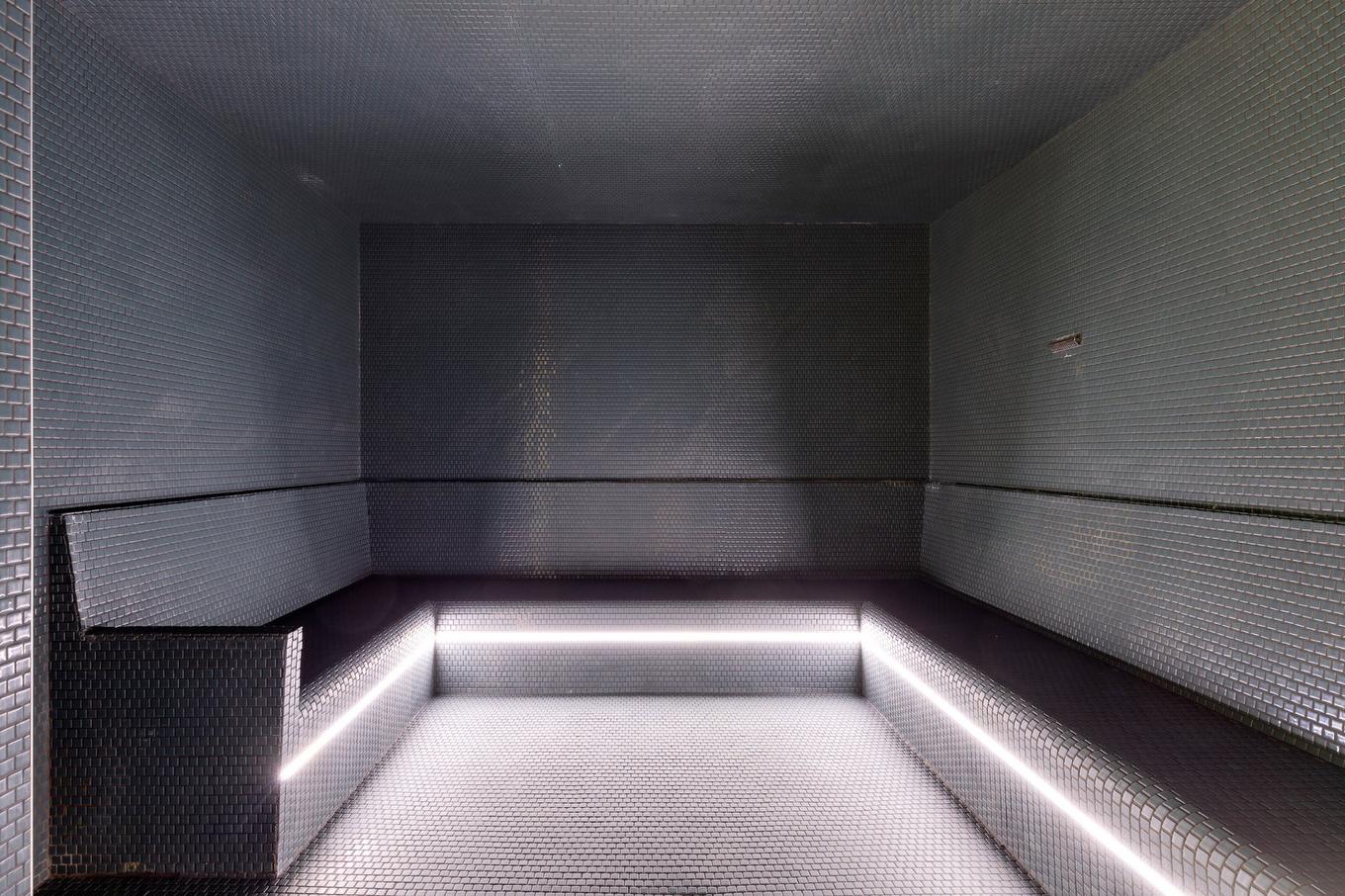 Sauna - 2303-1050 Rue Drummond, Montréal (Ville-Marie), QC - Indoor Photo Showing Other Room