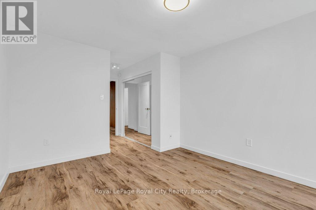 511 - 19 Woodlawn Road E, Guelph (Riverside Park), ON - Indoor Photo Showing Other Room