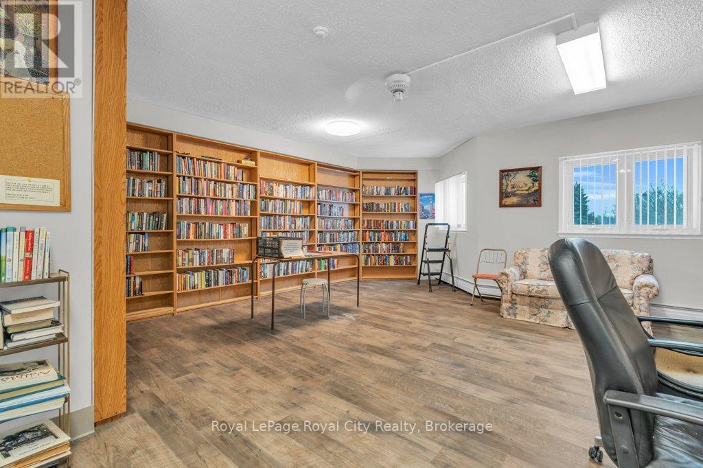 511 - 19 Woodlawn Road E, Guelph (Riverside Park), ON - Indoor Photo Showing Office