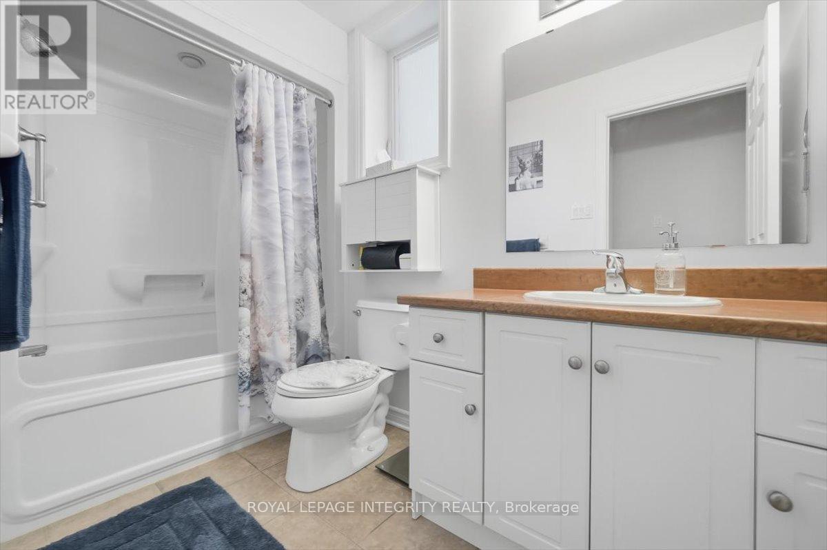 1 - 46 Cambridge Street, The Nation, ON - Indoor Photo Showing Bathroom