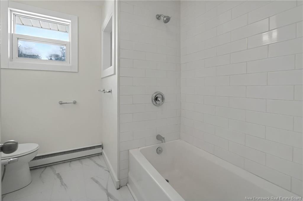 36 Kelly, Moncton, NB