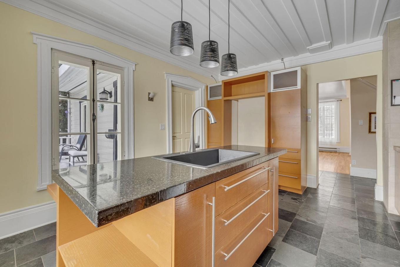 Cuisine - 2671 Ch. St-Louis, Québec (Sainte-Foy/Sillery/Cap-Rouge), QC - Indoor Photo Showing Kitchen