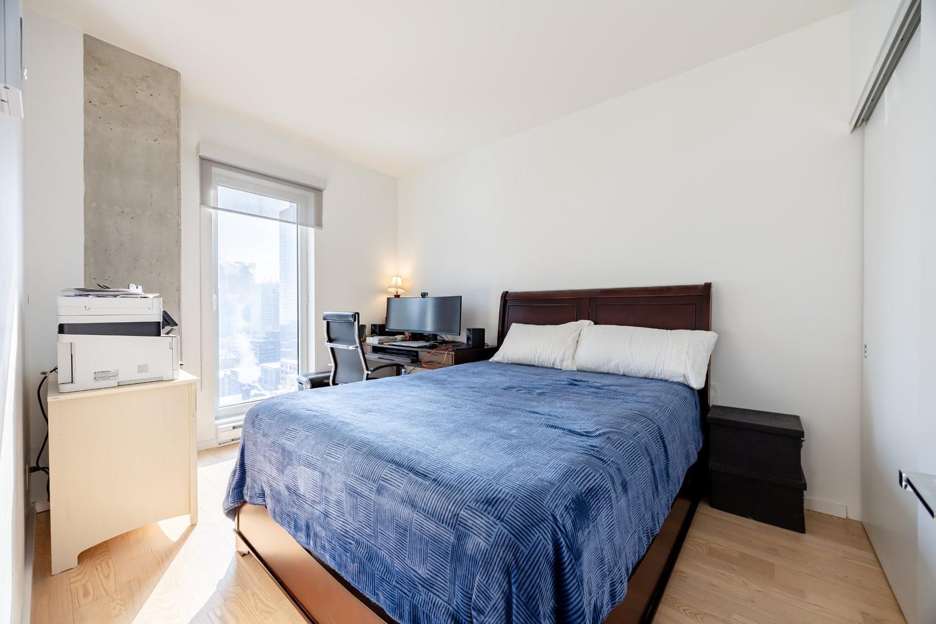 Chambre à coucher - 2502-350 Boul. De Maisonneuve O., Montréal (Ville-Marie), QC - Indoor Photo Showing Bedroom