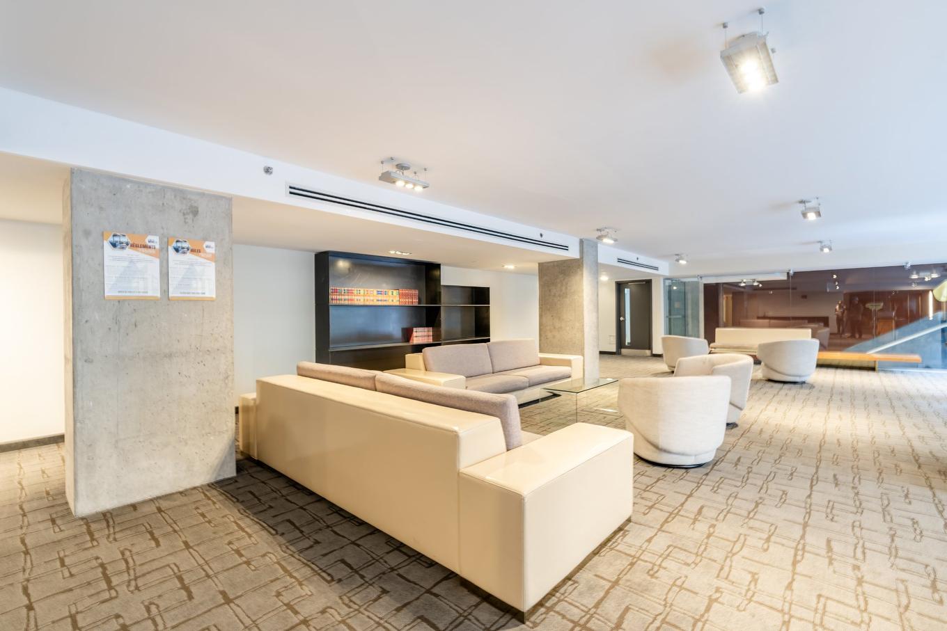 Salle de conférence - 2502-350 Boul. De Maisonneuve O., Montréal (Ville-Marie), QC - Indoor