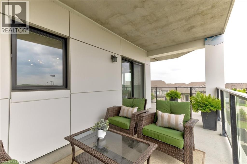 245 Grey Silo Road Unit# 302, Waterloo, ON - With Balcony With Exterior