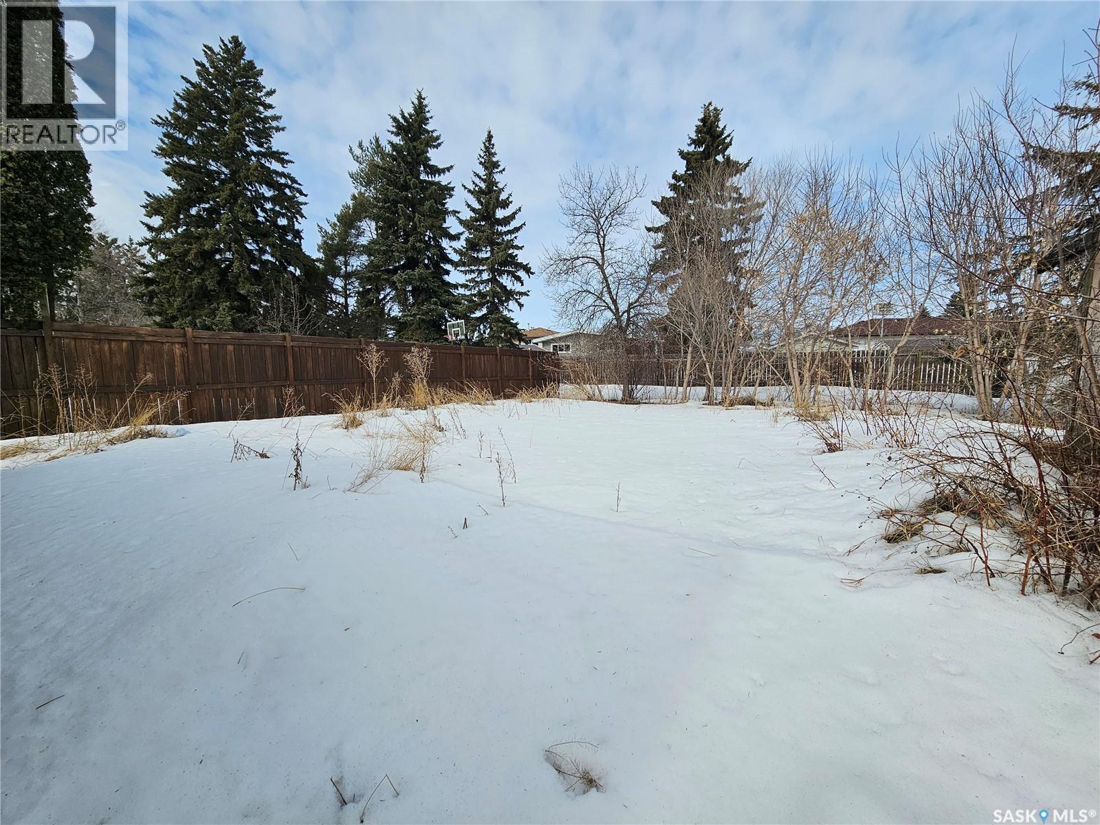 1038 Veterans Avenue, Esterhazy, SK - Outdoor