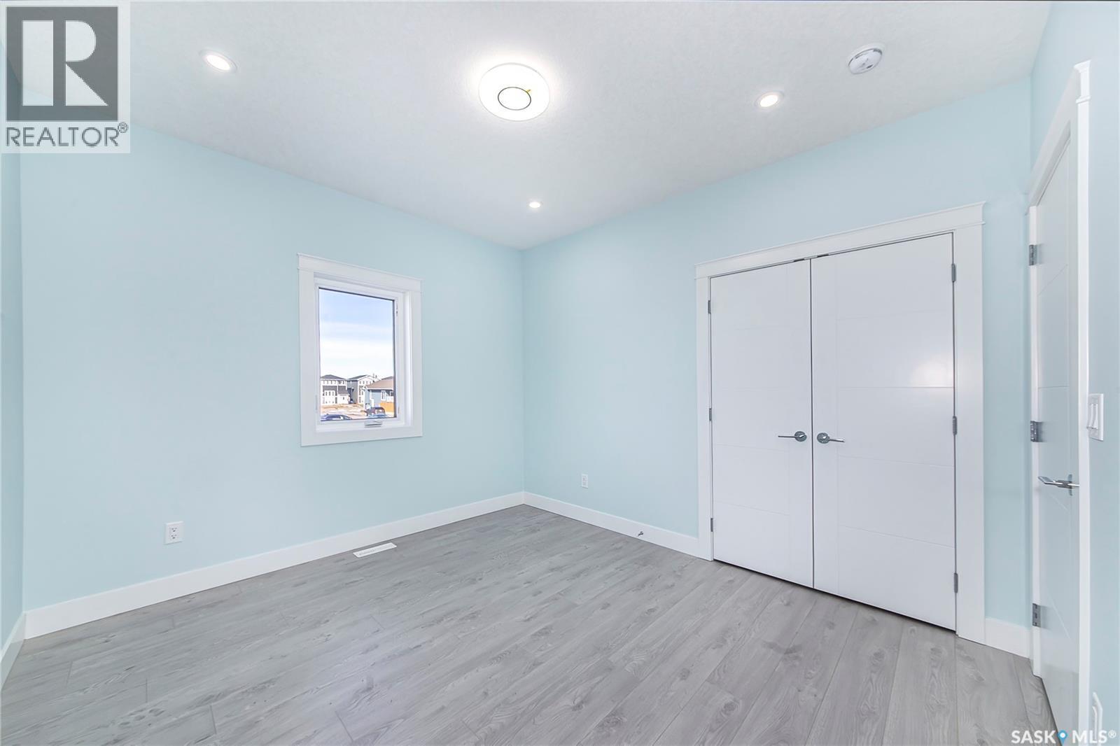 906 Bentley Manor, Saskatoon, SK - Indoor Photo Showing Other Room