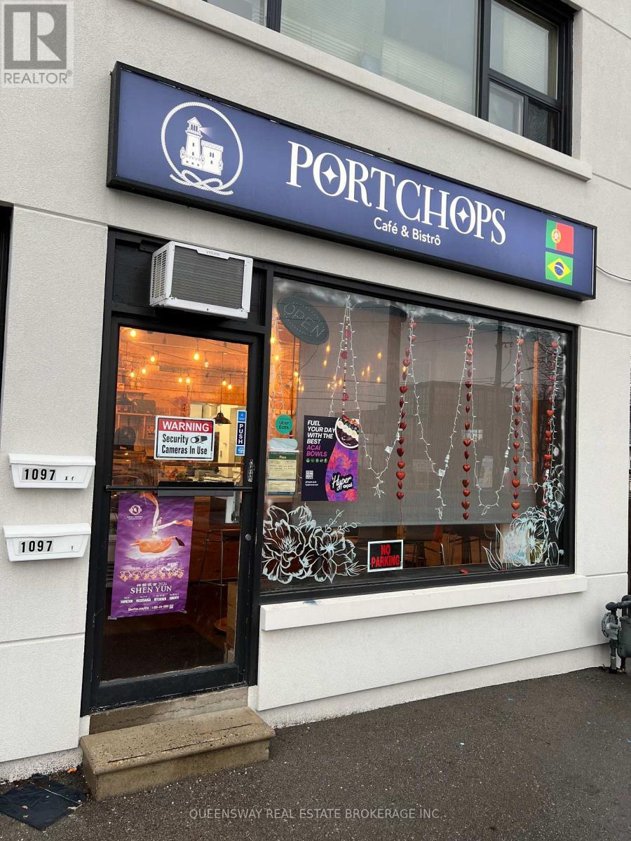 1097 Lakeshore Road E, Mississauga, ON