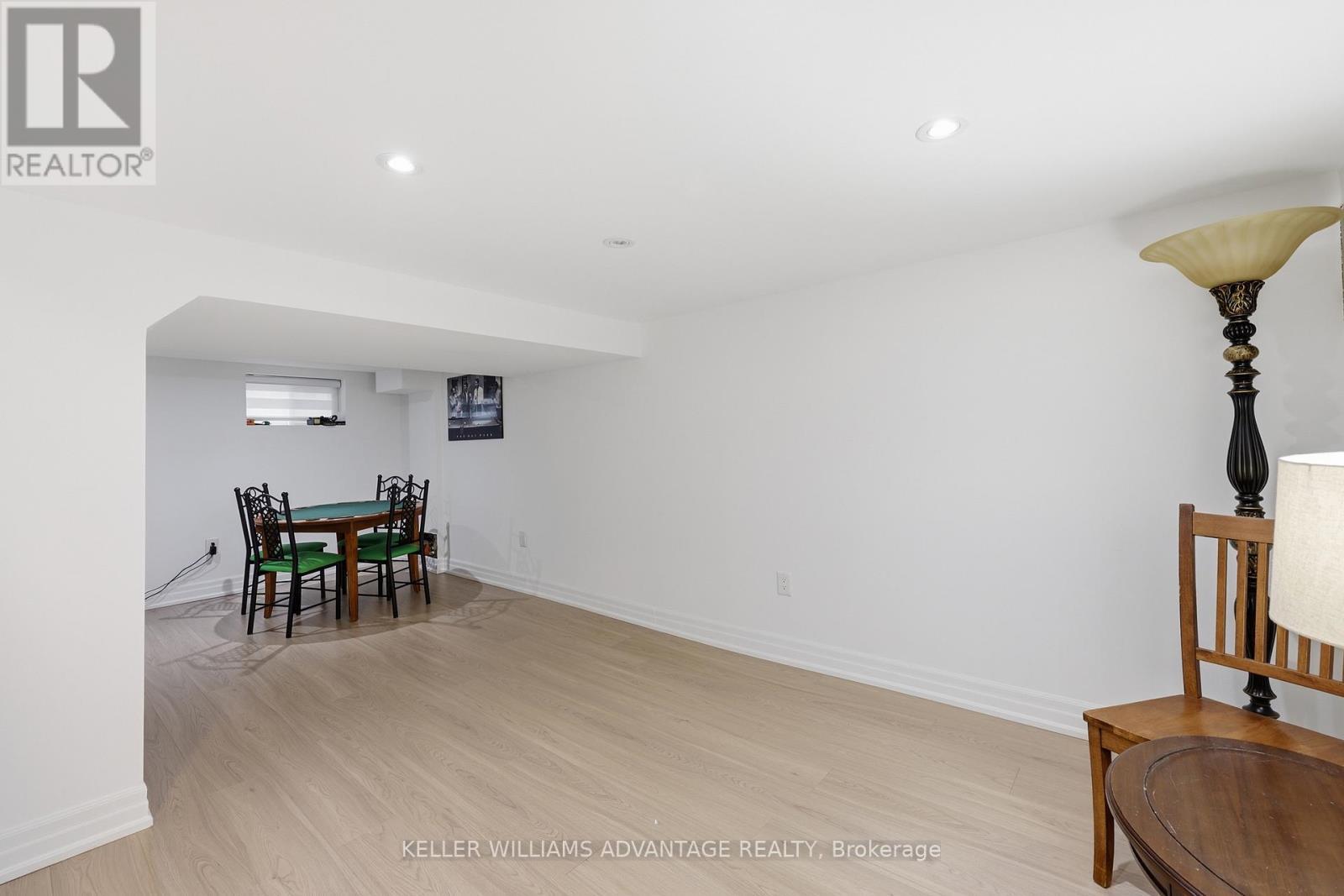 2062 Barton Street E, Hamilton, ON - Indoor