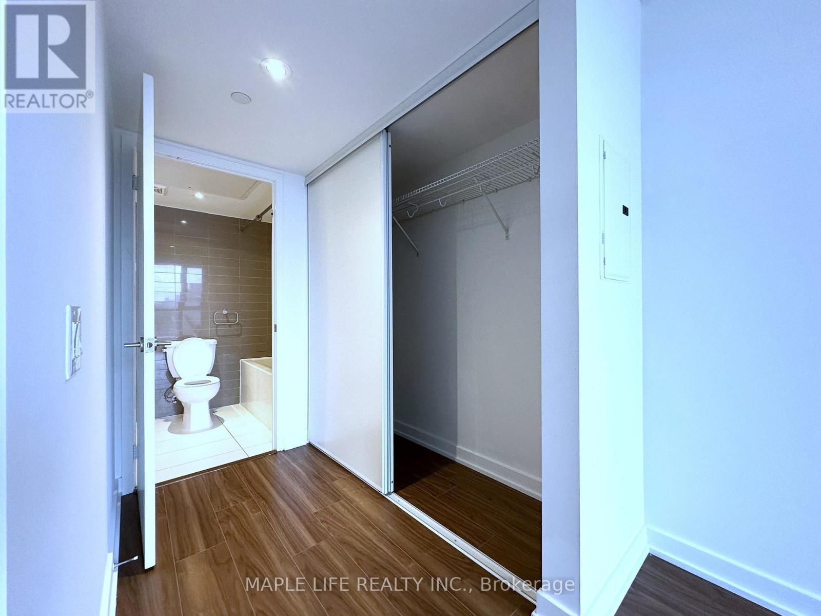 1111 - 85 Queens Wharf Road, Toronto, ON - Indoor Photo Showing Other Room