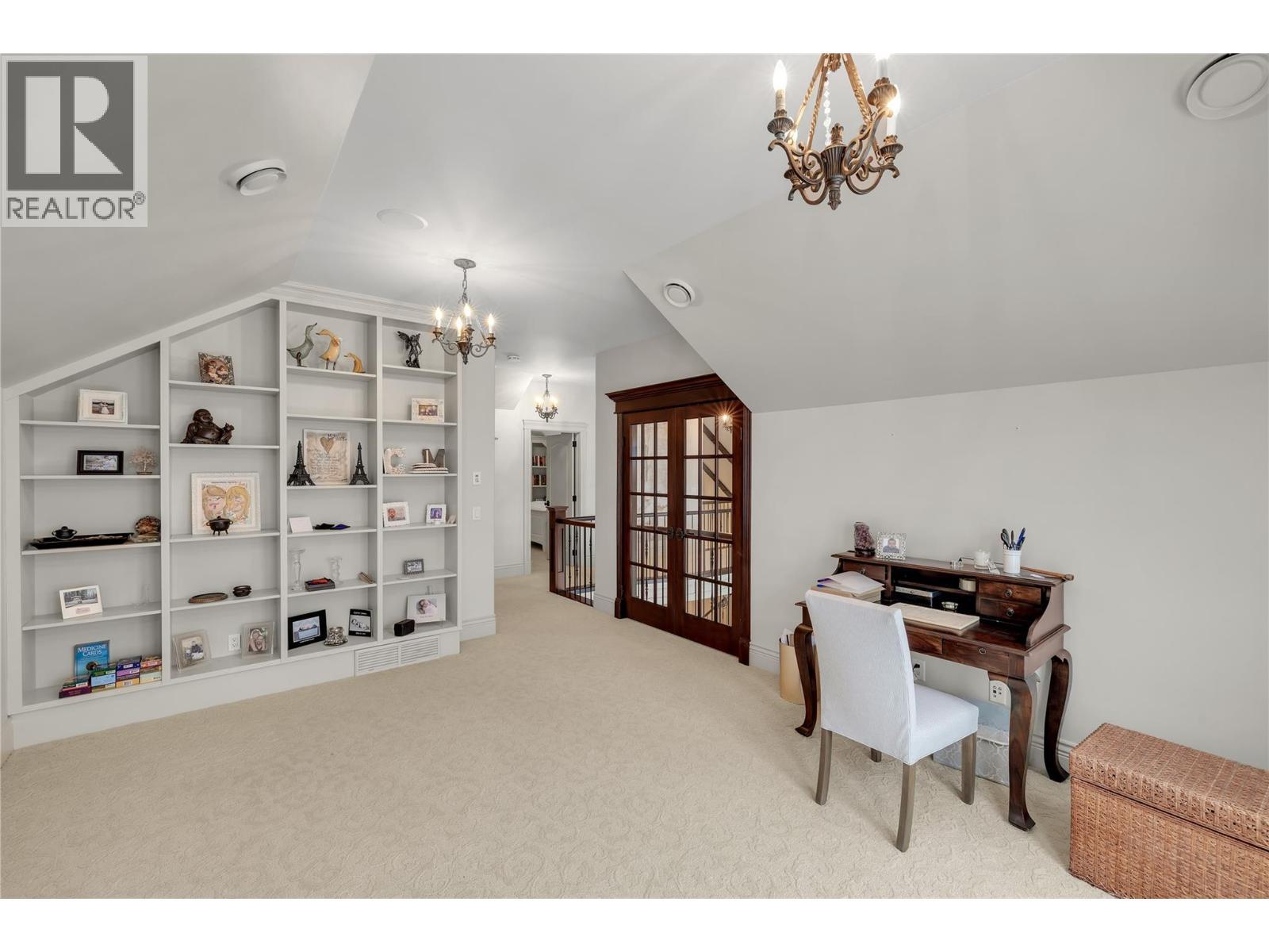714 Kuipers Crescent, Kelowna, BC - Indoor Photo Showing Other Room