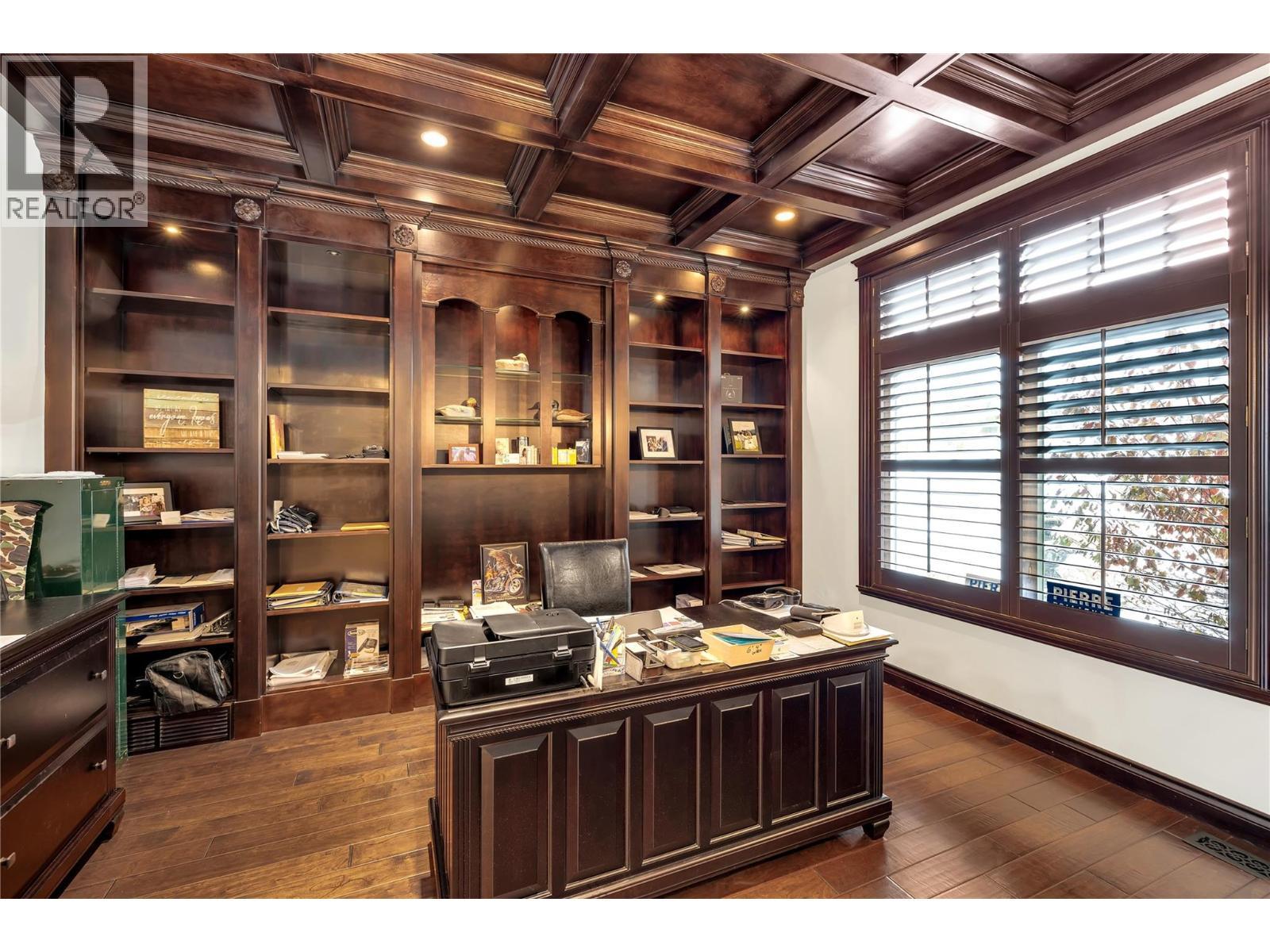 714 Kuipers Crescent, Kelowna, BC - Indoor