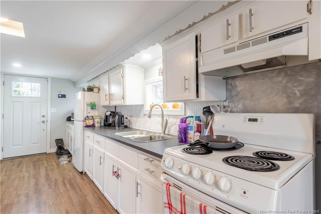 124 Ruby Crt, Fredericton, NB