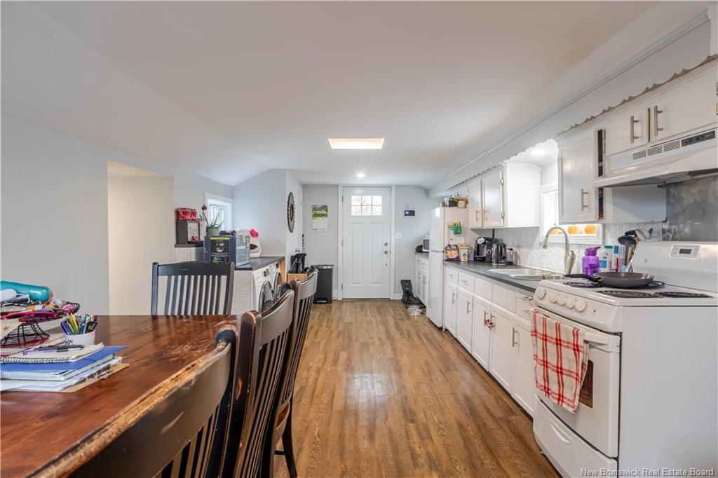 124 Ruby Crt, Fredericton, NB