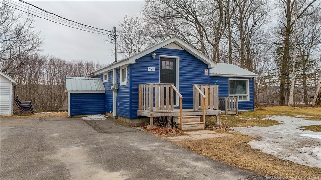 124 Ruby Crt, Fredericton, NB