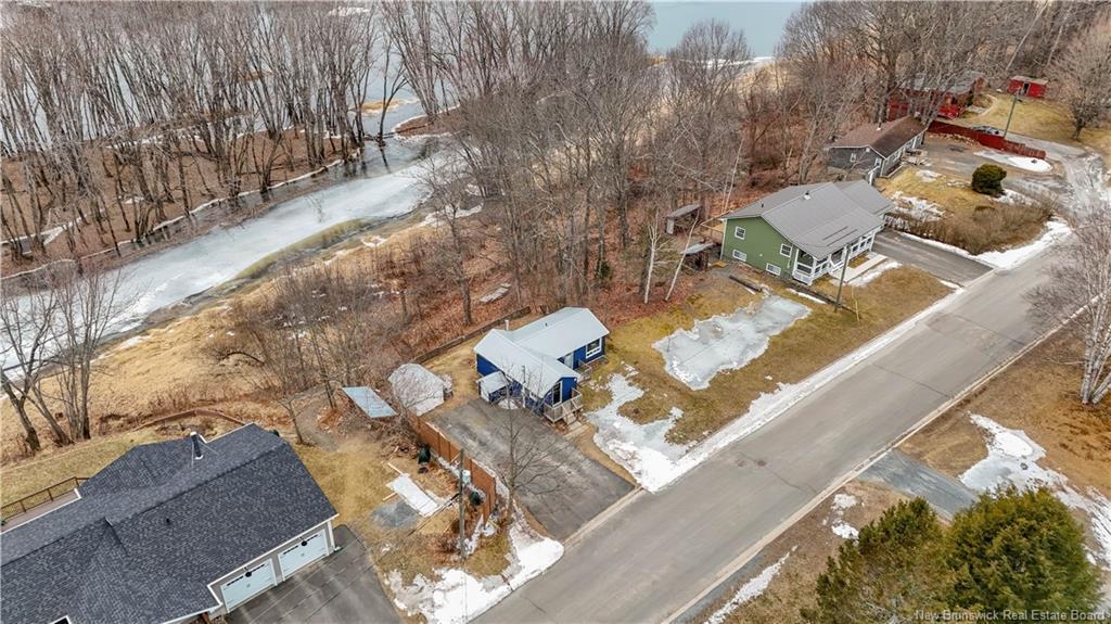 124 Ruby Crt, Fredericton, NB