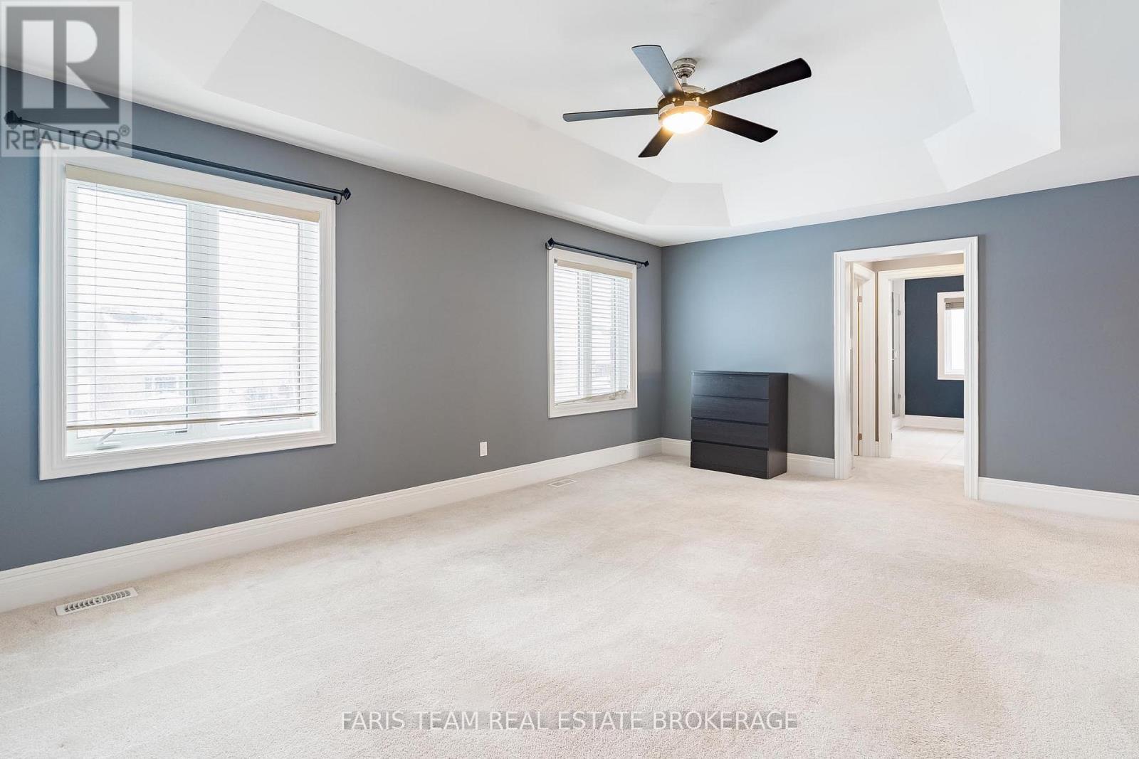 27 Marks Road, Springwater, ON - Indoor