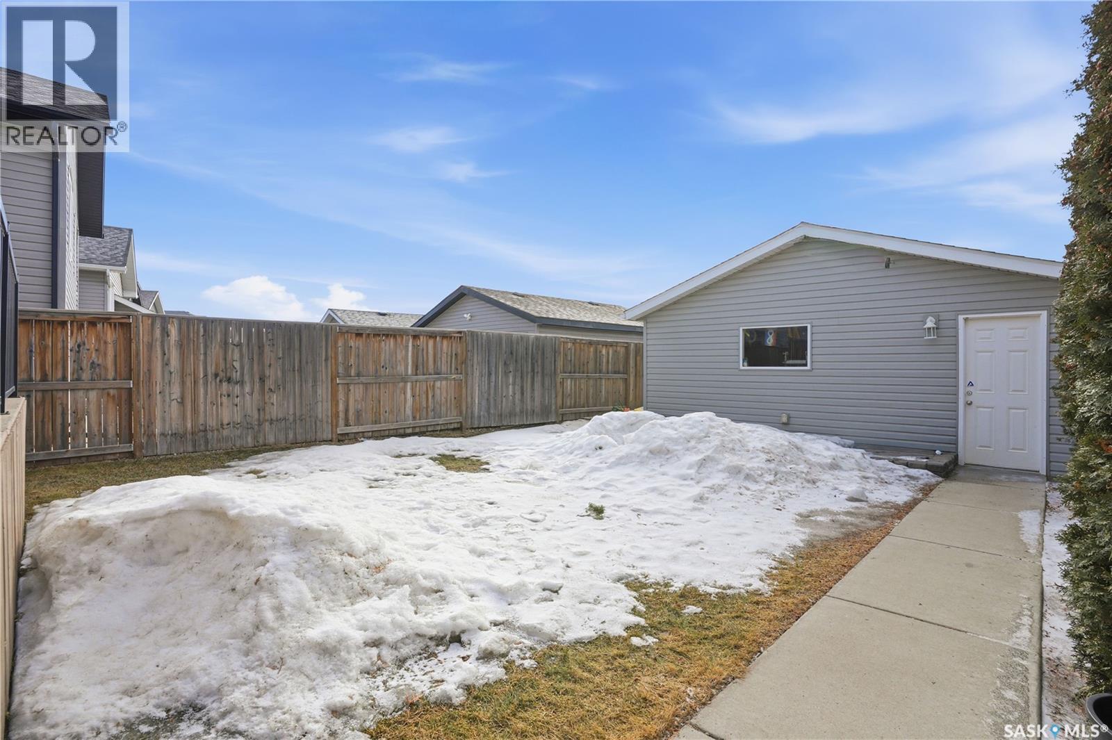 338 Rosewood Boulevard W, Saskatoon, SK - Outdoor