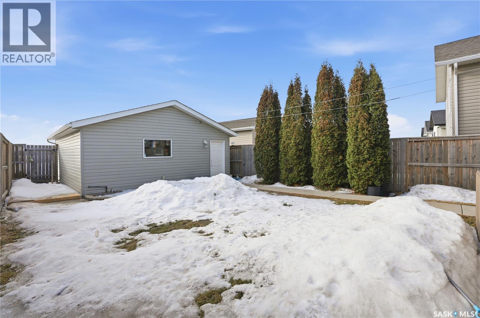 338 Rosewood Boulevard W, Saskatoon, SK - Outdoor