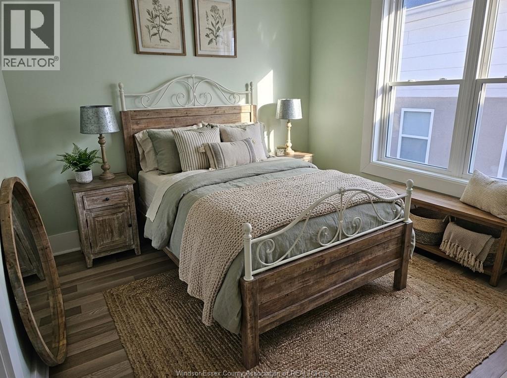 1046 Elsmere, Windsor, ON - Indoor Photo Showing Bedroom