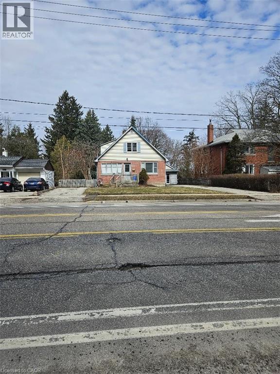 View of bungalow-style home - 1154 Queens Boulevard, Kitchener, ON - Outdoor