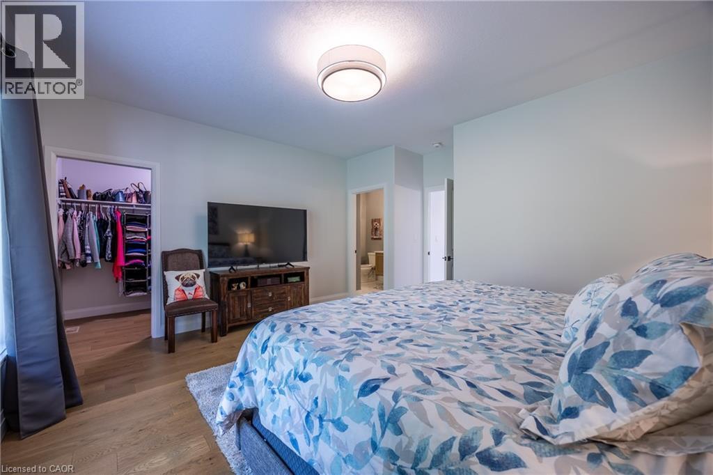 120 Newport Lane, Port Dover, ON - Indoor Photo Showing Bedroom