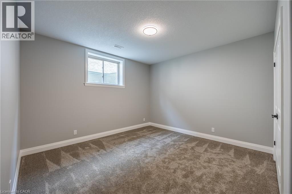 120 Newport Lane, Port Dover, ON - Indoor Photo Showing Other Room