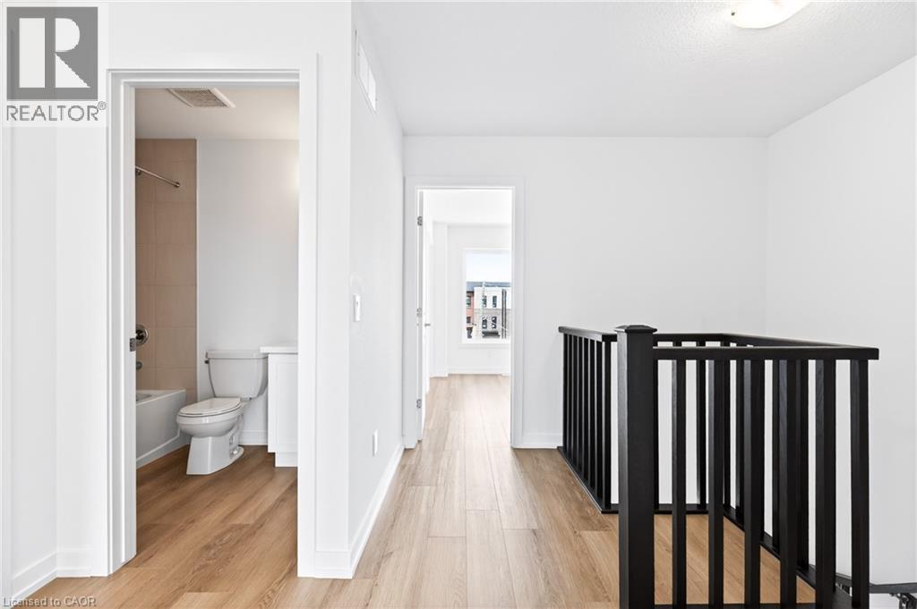 55 Great Falls Boulevard, Waterdown, ON - Indoor