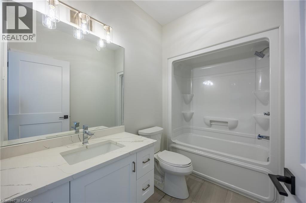 222 Schooner Drive, Port Dover, ON - Indoor Photo Showing Bathroom