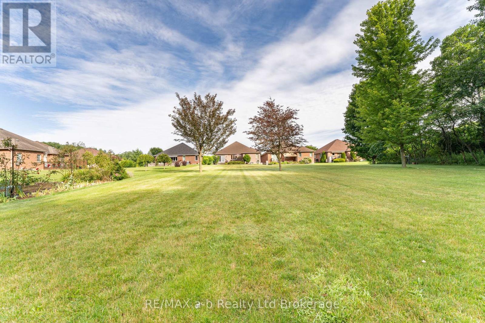 Backyard - 90 Weston Drive, Tillsonburg, ON - Outdoor With View