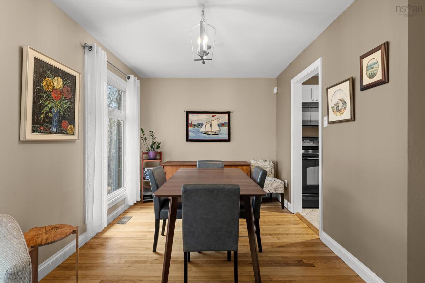 32 Garden Court Terrace, Dartmouth, NS - Indoor Photo Showing Dining Room