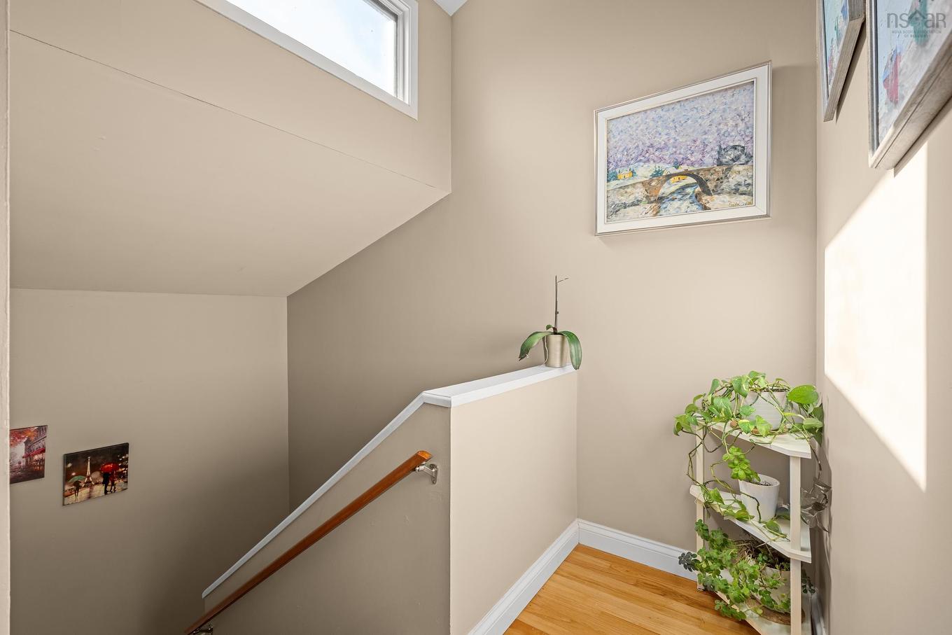 32 Garden Court Terrace, Dartmouth, NS - Indoor Photo Showing Other Room