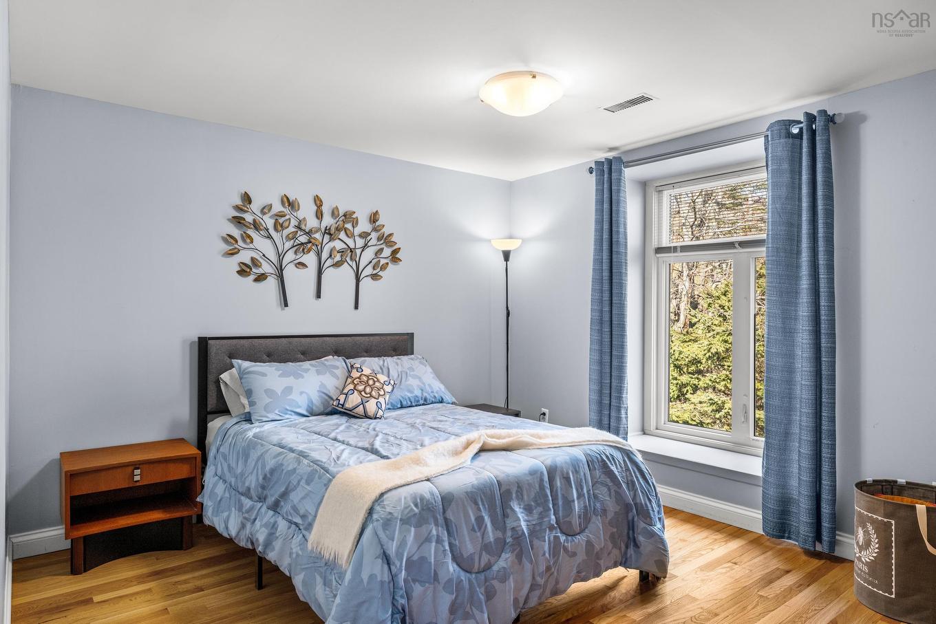 32 Garden Court Terrace, Dartmouth, NS - Indoor Photo Showing Bedroom
