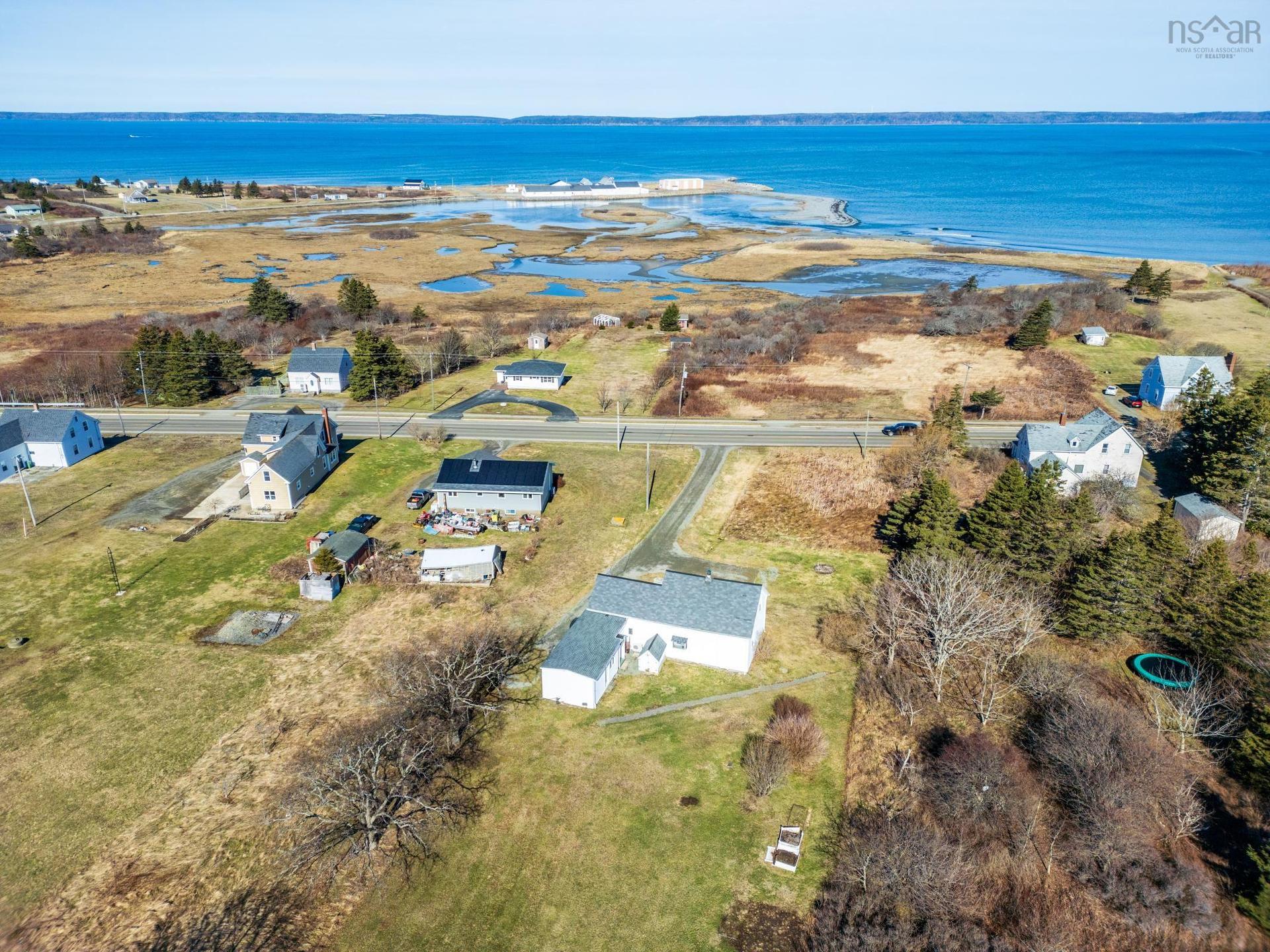1900 Highway 1, Church Point, NS
