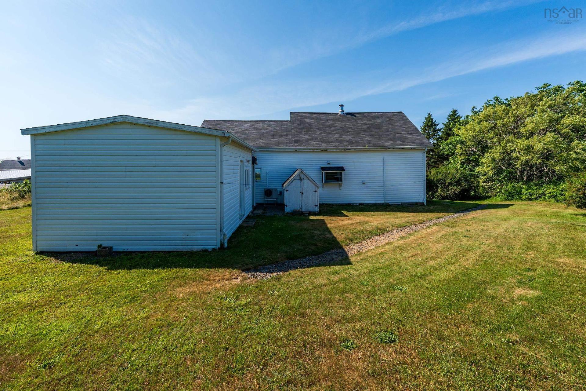 1900 Highway 1, Church Point, NS