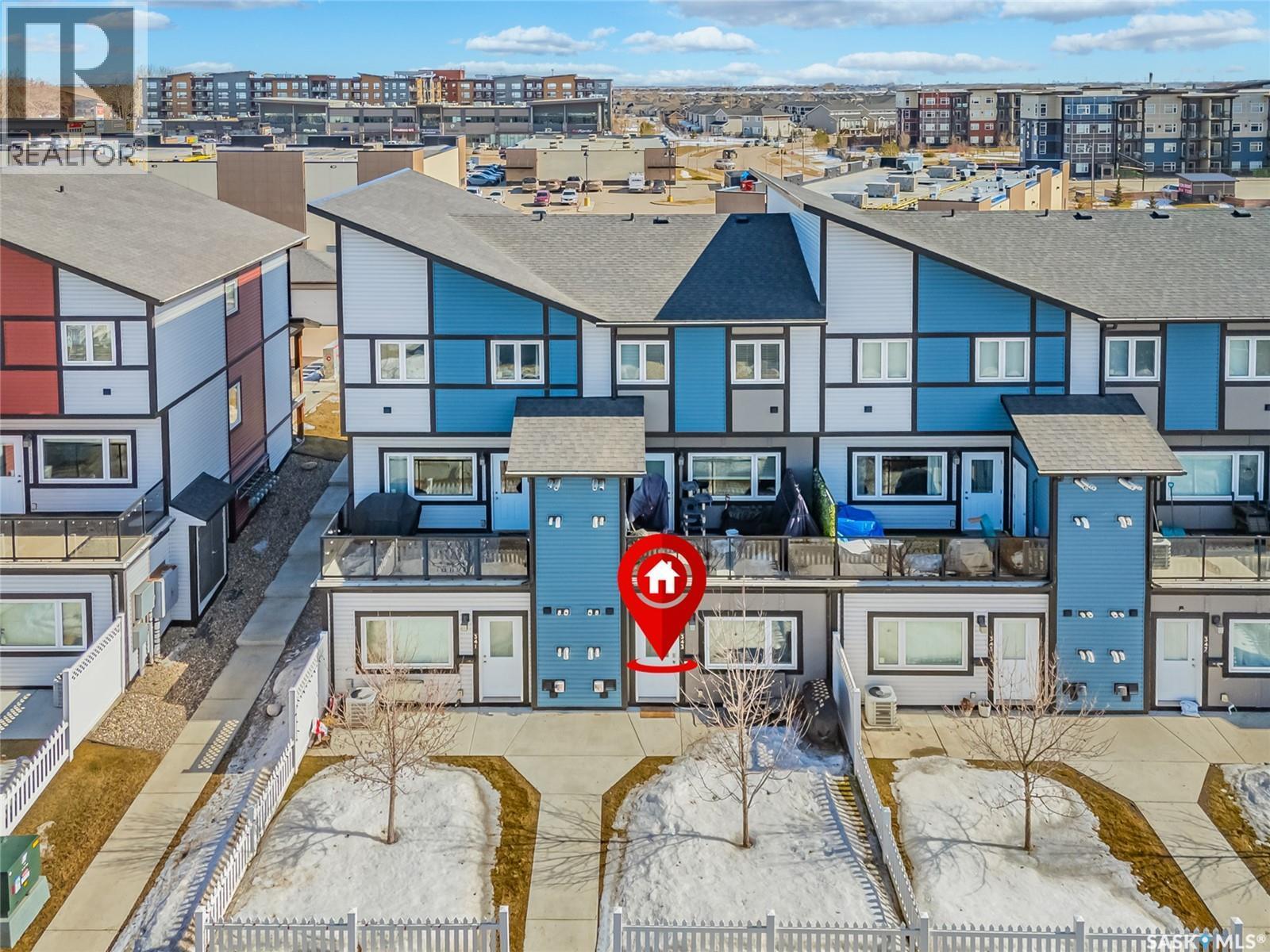 343 620 Cornish Road, Saskatoon, SK - Outdoor With Facade