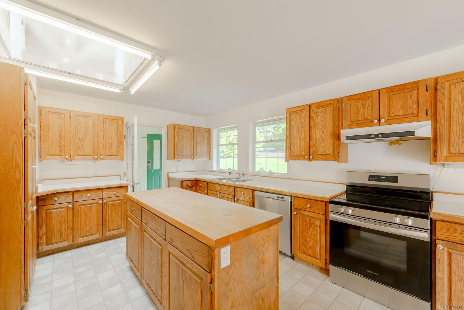 4935 Langtry Rd, Duncan, BC