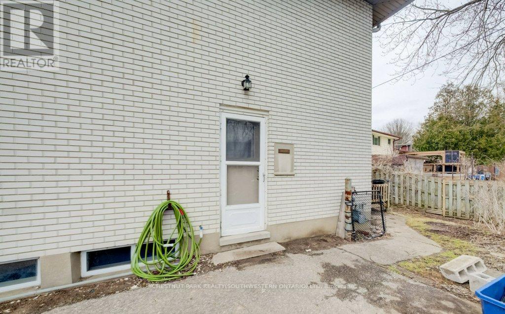 151 Franklin Street N, Kitchener, ON - Outdoor With Exterior