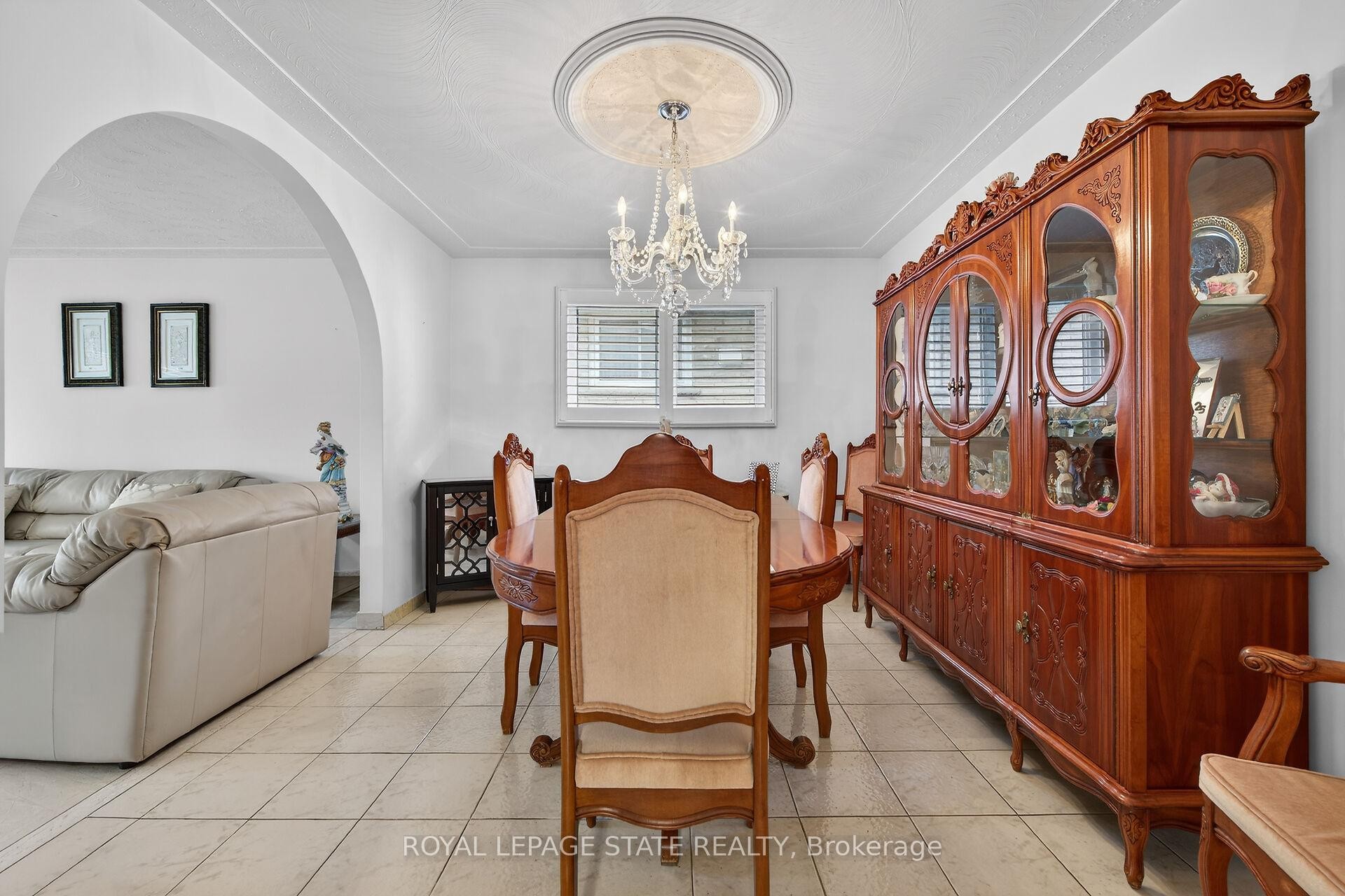 15 Fairington Crescent, Hamilton, ON - Indoor