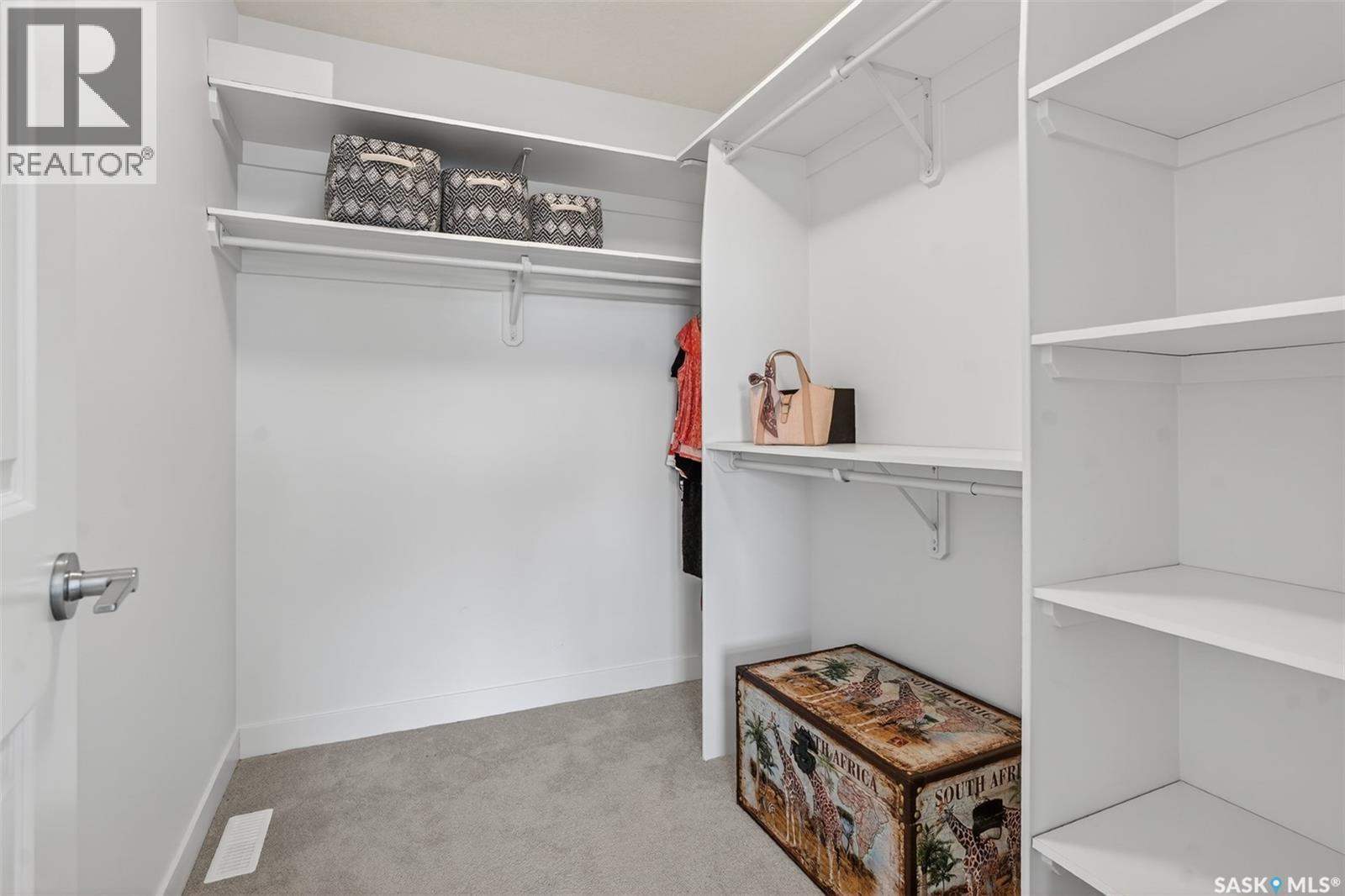 314 Keith Union, Saskatoon, SK - Indoor With Storage