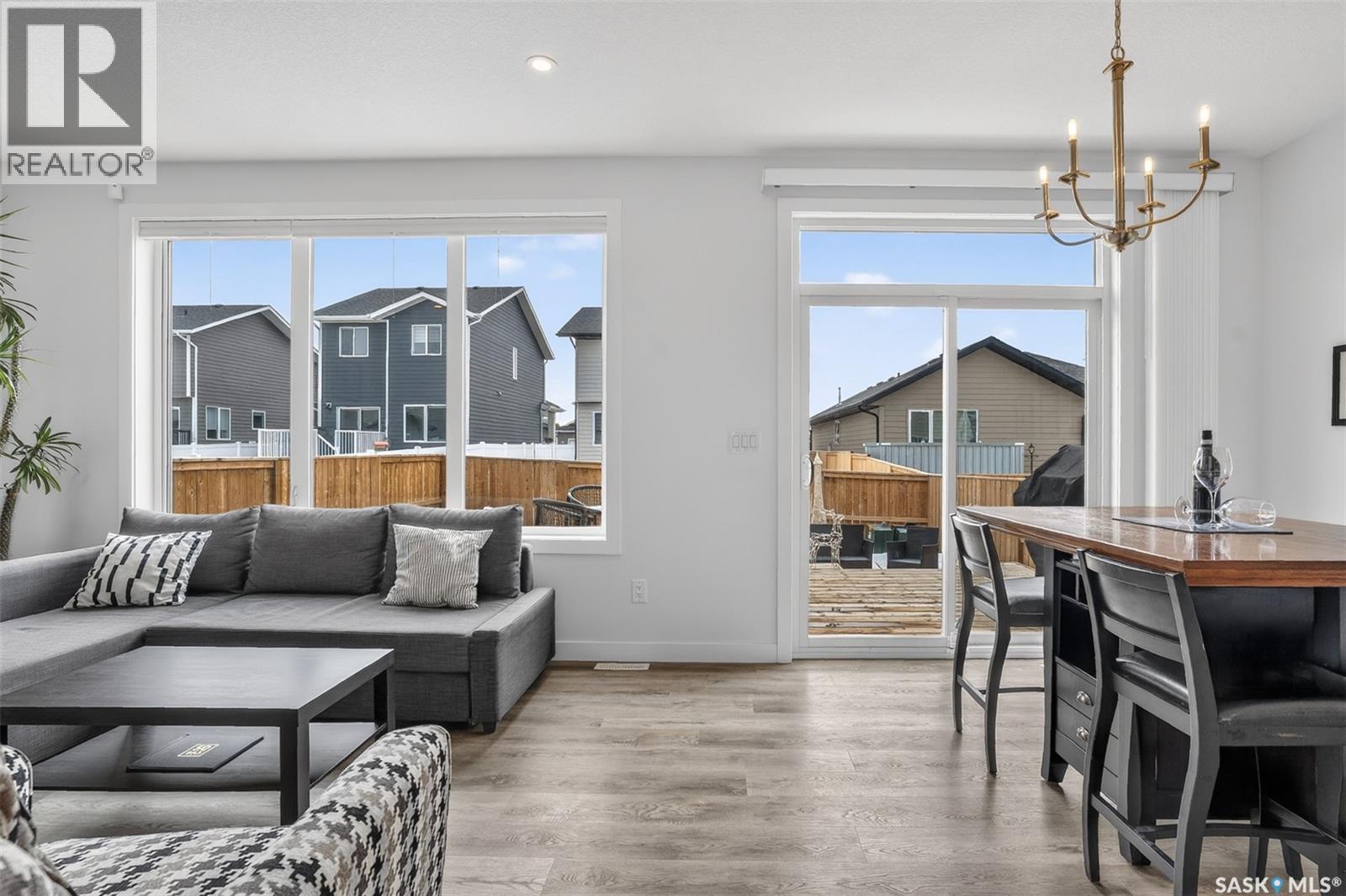 314 Keith Union, Saskatoon, SK - Indoor Photo Showing Living Room