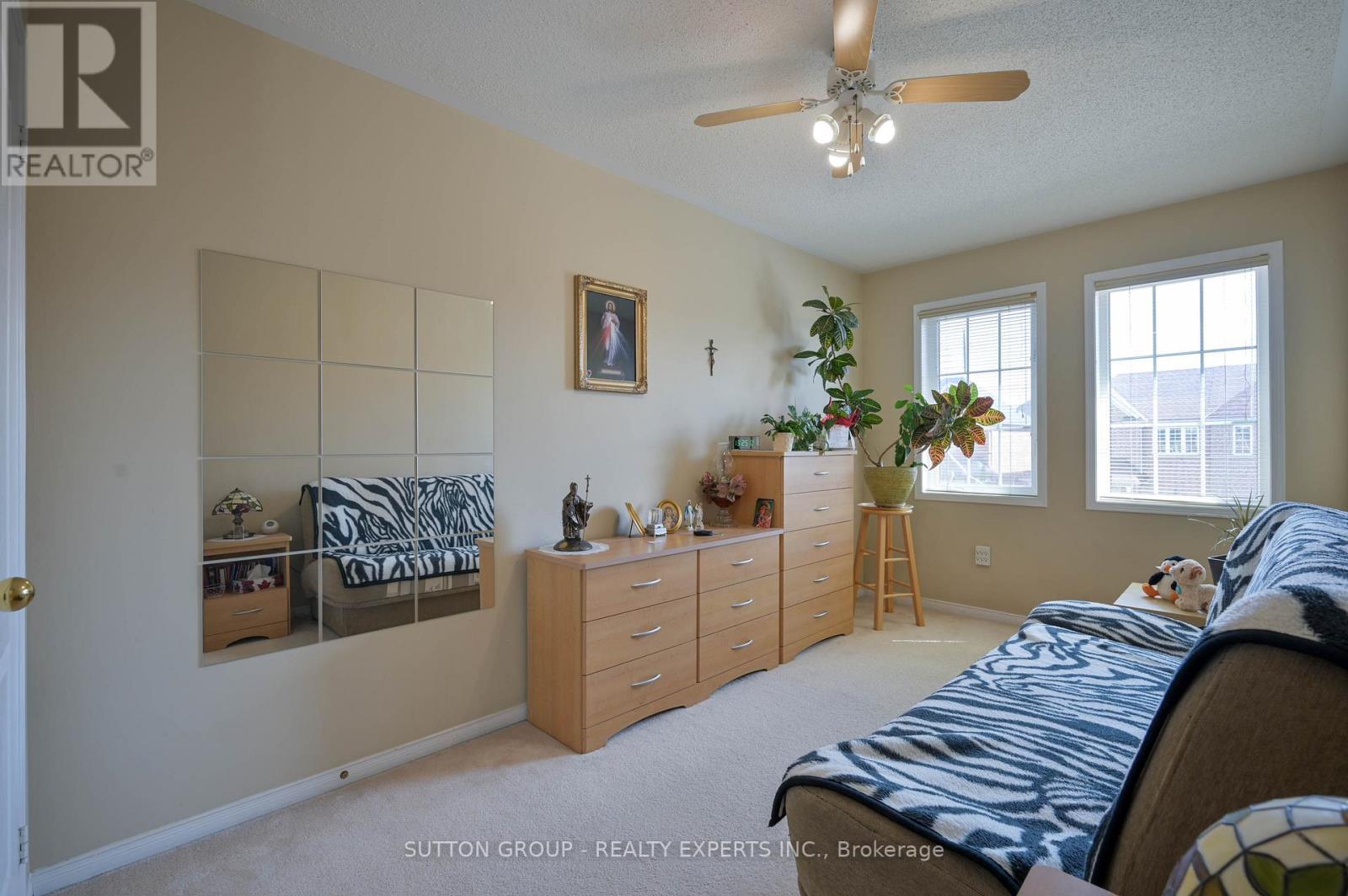 3077 Caulfield Crescent, Mississauga, ON - Indoor Photo Showing Bedroom